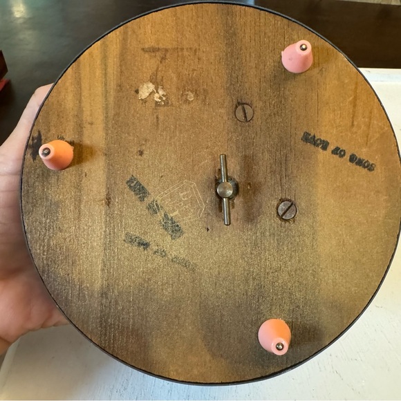 Vintage 1940/50 Decorative Blue Metallic Powder Puff Music Box - Picture 11 of 15